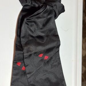 Vintage 60-70’s Skinny Scarf Bow Tie Elegant Black Mod Art Deco